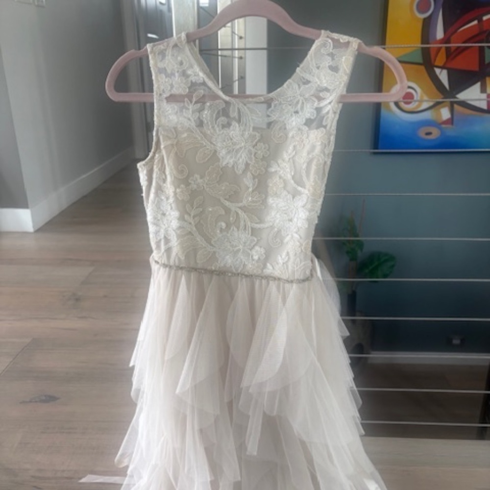 Girl's lace dress "Sunday Best," new size 16